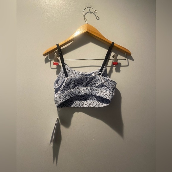 𝅺NEW With Tag Allfenix Zebra Print Sports Bra Size Small - Picture 3 of 4